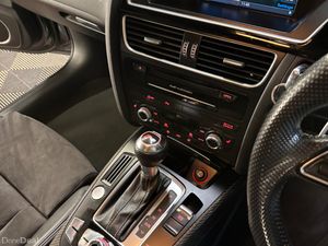 2015 Audi RS4 4.2 FSI RS4 QUATTRO AVANT - Image 3