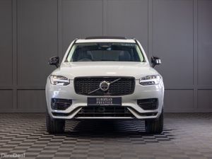 242 Volvo XC90 Plus T8 Recharge Dark Theme 7 Seat - Image 2