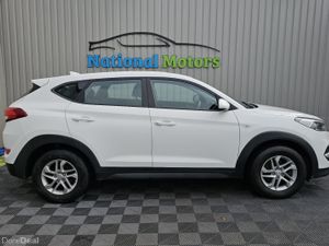 2018 Hyundai Tucson 1.7 D Executive SE - Image 2