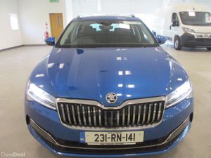 Skoda Superb Combi Estate 2023-LEATHER-CAMERA - Image 4