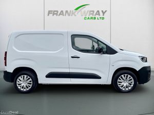 2022 PEUGEOT PARTNER 100 BHP**NO VAT**MINT**FSH** - Image 4