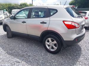 🔵 Nissan Qashqai 1.6 XE AUTOMATIC LOW KM - Image 3