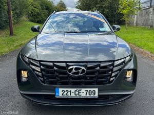 Hyundai Tucson  Executive - 2022 - Image 3