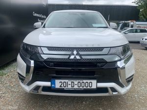 MITSUBISHI OUTLANDER 2.4 PHEV AUTO - Image 4