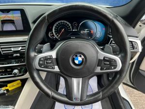 BMW 5-Series 530e M-SPORT COMPETITION 2.0 HYBRID A - Image 4