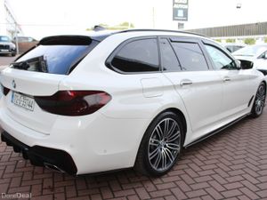 BMW 523DM-SPORT PLUS PACK AUTOMATIC // LOADS OF EX - Image 4