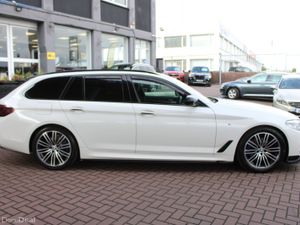 BMW 523DM-SPORT PLUS PACK AUTOMATIC // LOADS OF EX - Image 3