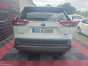 202 TOYOTA RAV4 AURA HYBRID NCT 3/2027 - Image 4