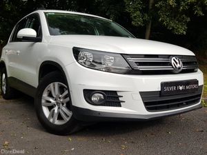 VW Tiguan 152 IMMACULATE, PERFECT,Service history - Image 3