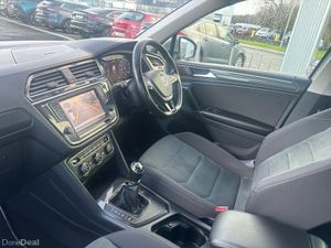 Volkswagen Tiguan HIGHLINE 2.0TDI 150HP MANUAL - Image 2