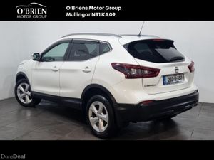Nissan Qashqai 1.5 DSL SE **Pan Roof** - Image 3