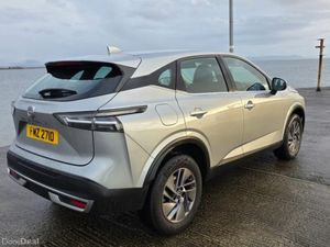 Nissan Qashqai DIG-T ACENTA PREMIUM XTRONIC - Image 3