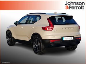 Volvo XC40 2.0 B3 163bhp MHEV Plus Dark (Rear Came - Image 3