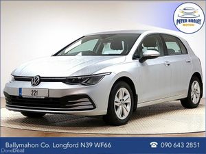 Volkswagen Golf Golf Life Tsi  Life  1.0 TSi 110 S - Image 4