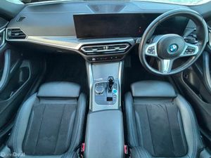 BMW i4 EDRIVE40 M SPORT - Image 2