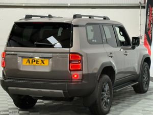 Toyota Land Cruiser 2.8 diesel 7 seater - Image 4