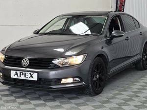 Volkswagen Passat DIESEL SALOON - Image 2