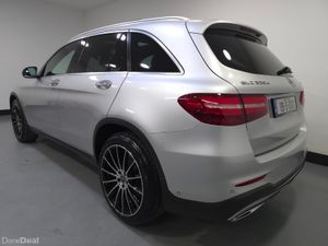 Mercedes GLC AMG Line Premium Plus - Image 2