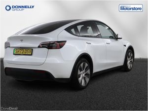 Tesla Model Y Hatchback - Image 2