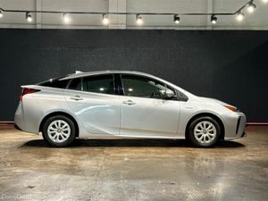 Toyota Prius HYBRID 1.8L AUOTOMATIC - REVERSE CAME - Image 3
