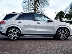 Mercedes-Benz GLE 350de AMG 4Matic Pan Roof - Image 4