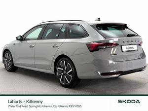 Skoda Octavia COMBI SPORTLINE 2.0TDI 150HP DSG - Image 4