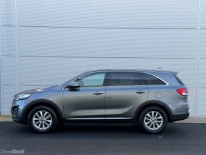 Kia Sorento Platinum *7 Seat - Image 2