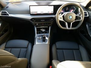 BMW 3-Series 330e M Sport - Image 4