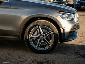 Mercedes-Benz GLC 300 AMG Line E 4matic 5DR AUT - Image 3