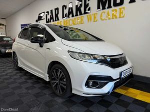 Honda Fit 2018 Honda Fit 1.5 Hybrid - Image 2