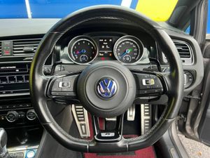 Volkswagen Golf R 4MOTION 2.0 TSI // 300 BHP // LE - Image 4