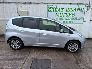 Honda Fit GP1 CVT HYBRID 5DR AUTO DAA-GP1 - Image 2