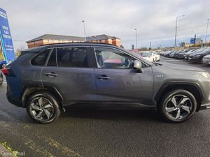 TOYOTA RAV4 2.5 AWD-I DESIGN AUTOMATIC PHEV - Image 4