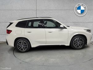 BMW iX1 - Image 2