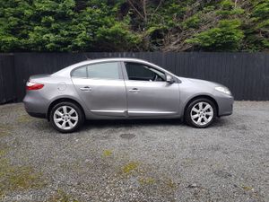 FLUENCE TOM TOM... NCT 01/27...LOW KMS - Image 4