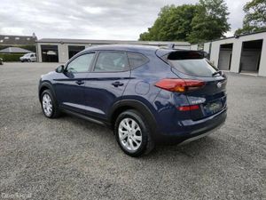 Hyundai Tucson SE Nav - Image 3