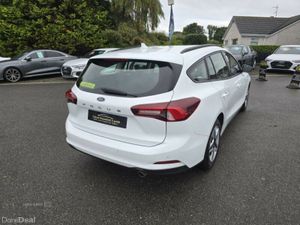 Ford Focus Trend - Image 4