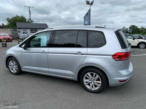 Volkswagen Touran SE - Image 3