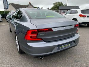 Volvo S90 Momentum Plus - Image 4