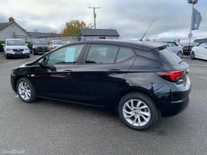 Vauxhall Astra SE - Image 3