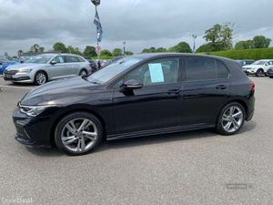 Volkswagen Golf R-Line - Image 2