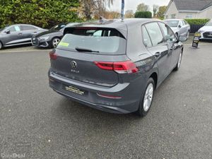 Volkswagen Golf Life - Image 4