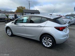 Vauxhall Astra Business Edition Nav - Image 3