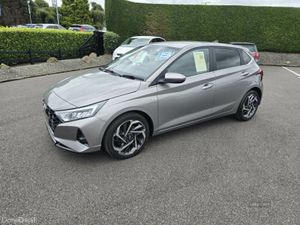 Hyundai i20 Premium - Image 2