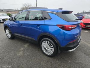 Vauxhall Grandland X Tech Line Nav - Image 3