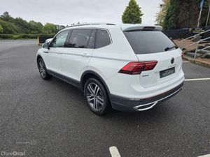 Volkswagen Tiguan Allspace Elegance - Image 3