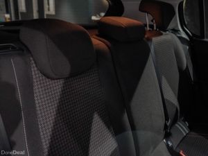 2020 Peugeot 308 Active 1.5 BlueHDi 100bhp - Image 2