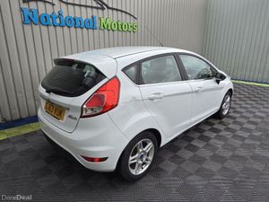 2013 Ford Fiesta 1.2 Petrol ZETEC - Image 3