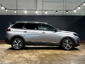 Peugeot 5008 7-SEATER - AUTOMATIC 1.5L HDI - REVER - Image 3