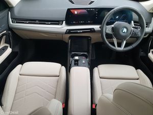 BMW iX1 eDrive20 Sport - Image 4